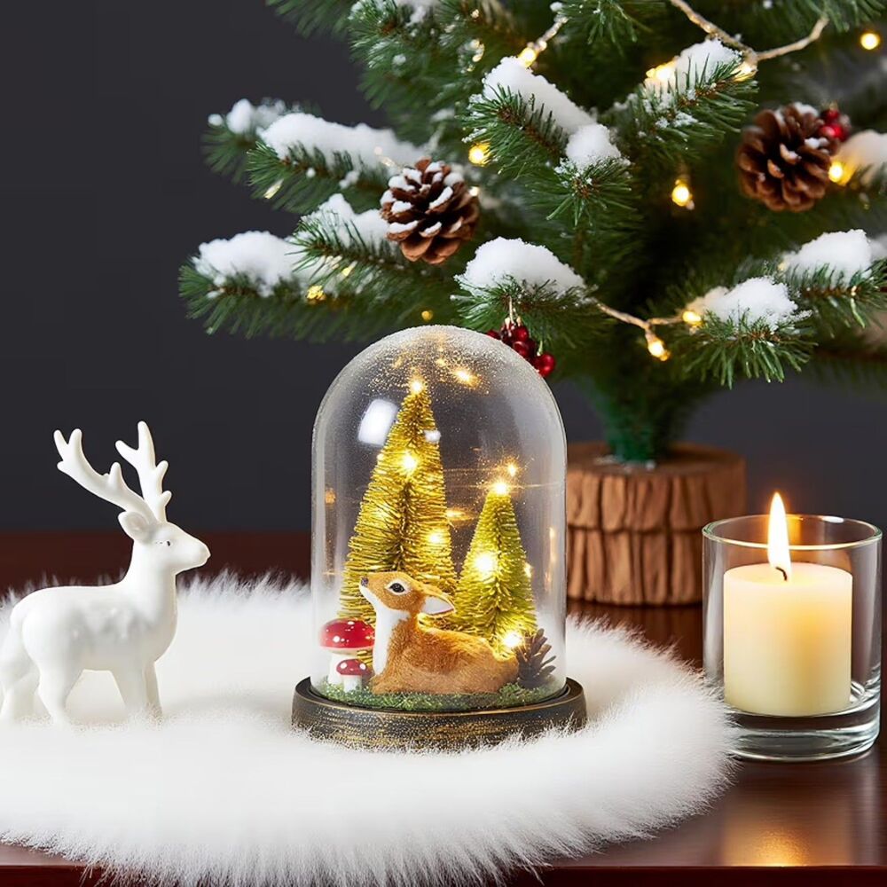 Christmas Deer in Dome Decor NEW